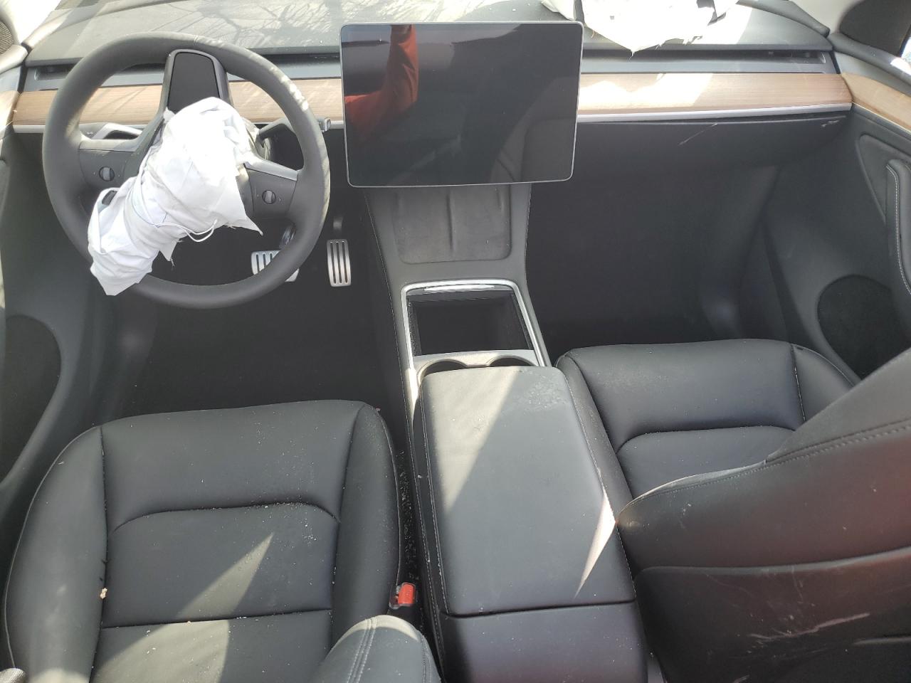 Tesla Model Y Image 12