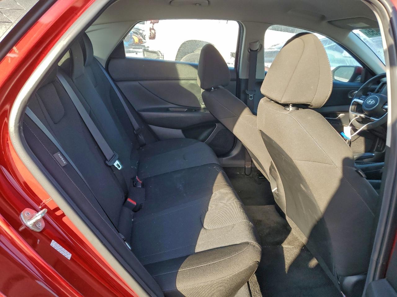 Hyundai ELANTRA Se Image 11