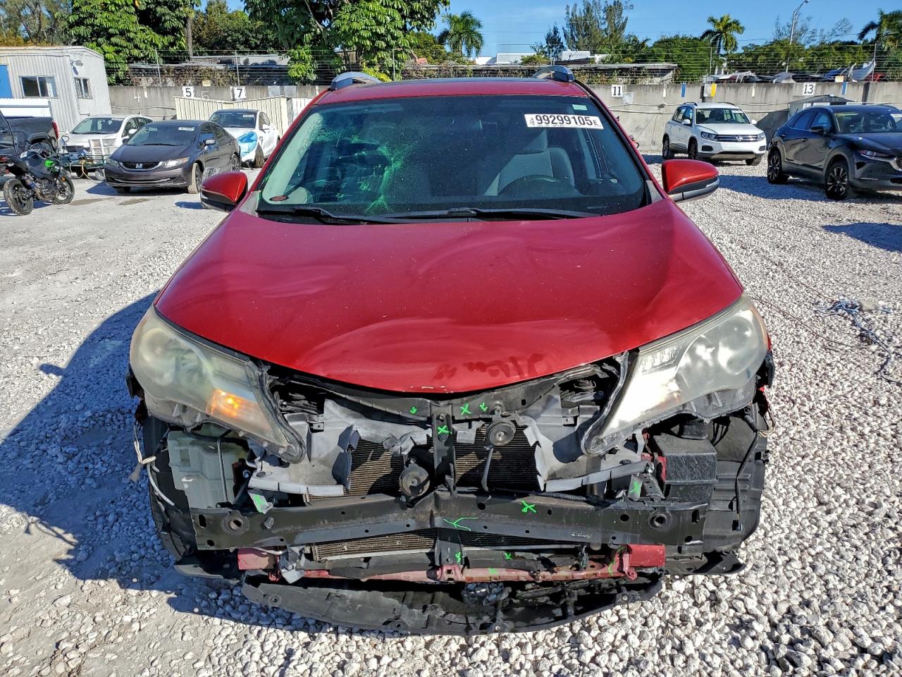 Toyota RAV4 Xle Image 2