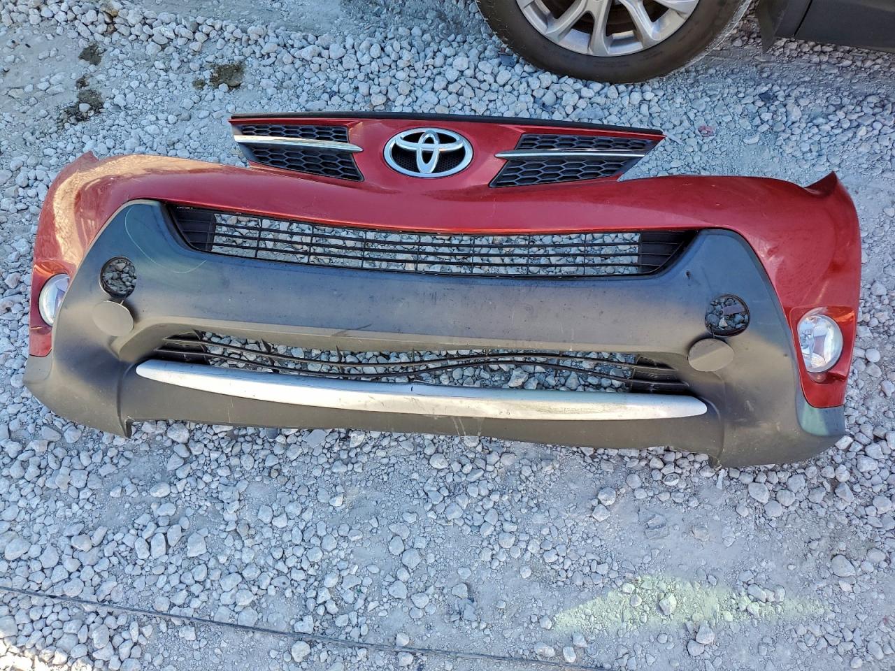 Toyota RAV4 Xle Image 9