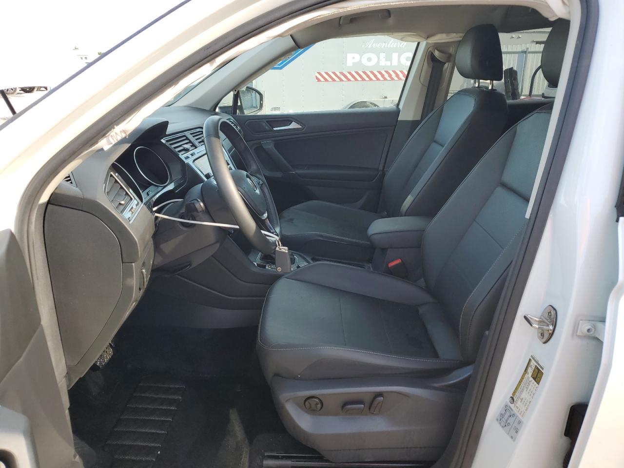 Volkswagen Tiguan Se Image 12