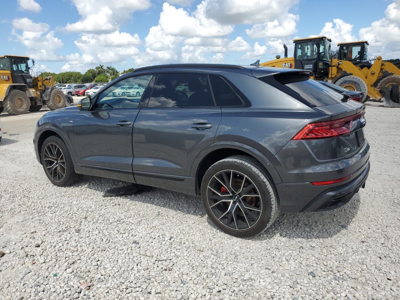 Audi Q8 Premium Plus S-line Image 6
