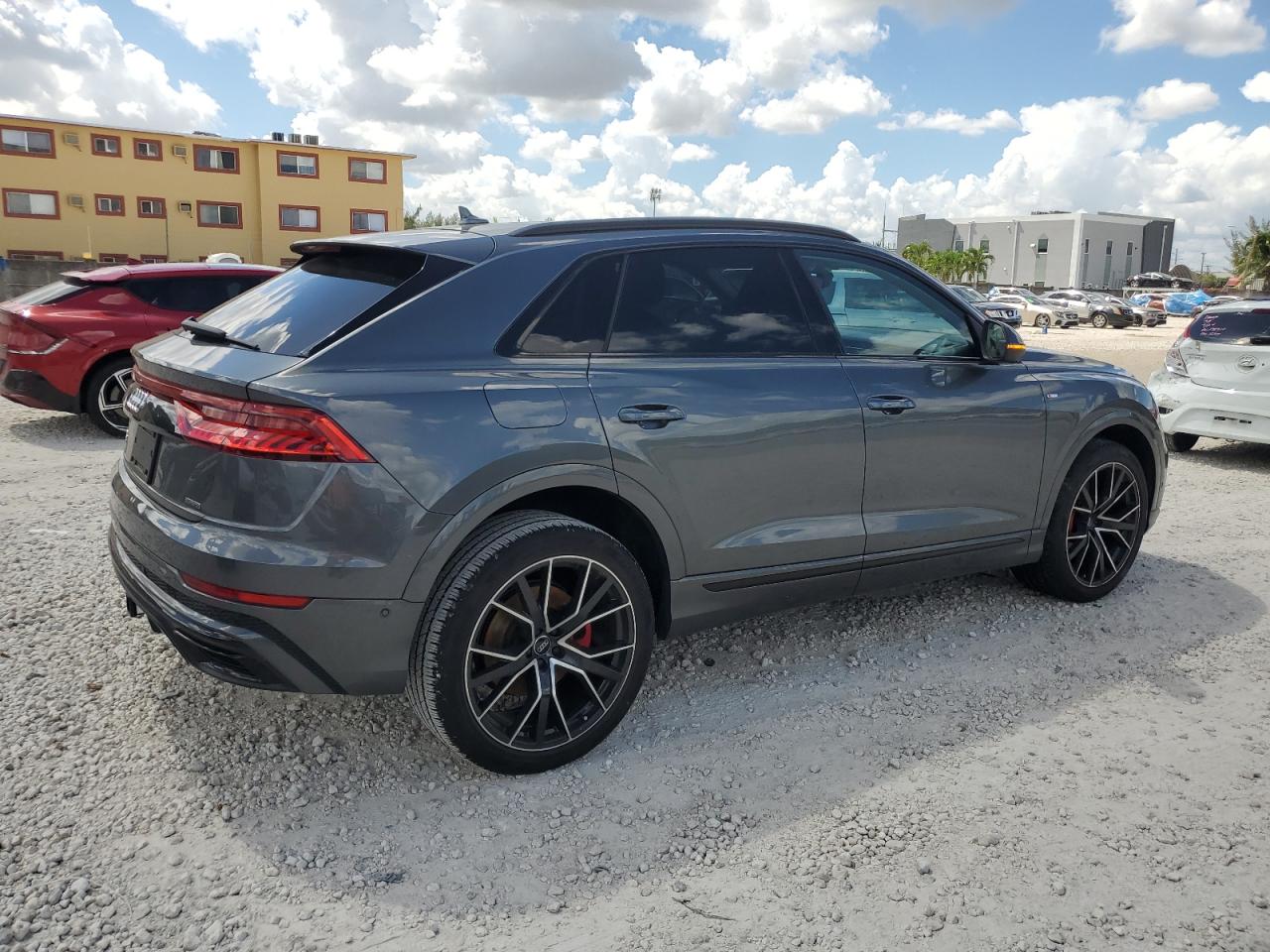 Audi Q8 Premium Plus S-line Image 2