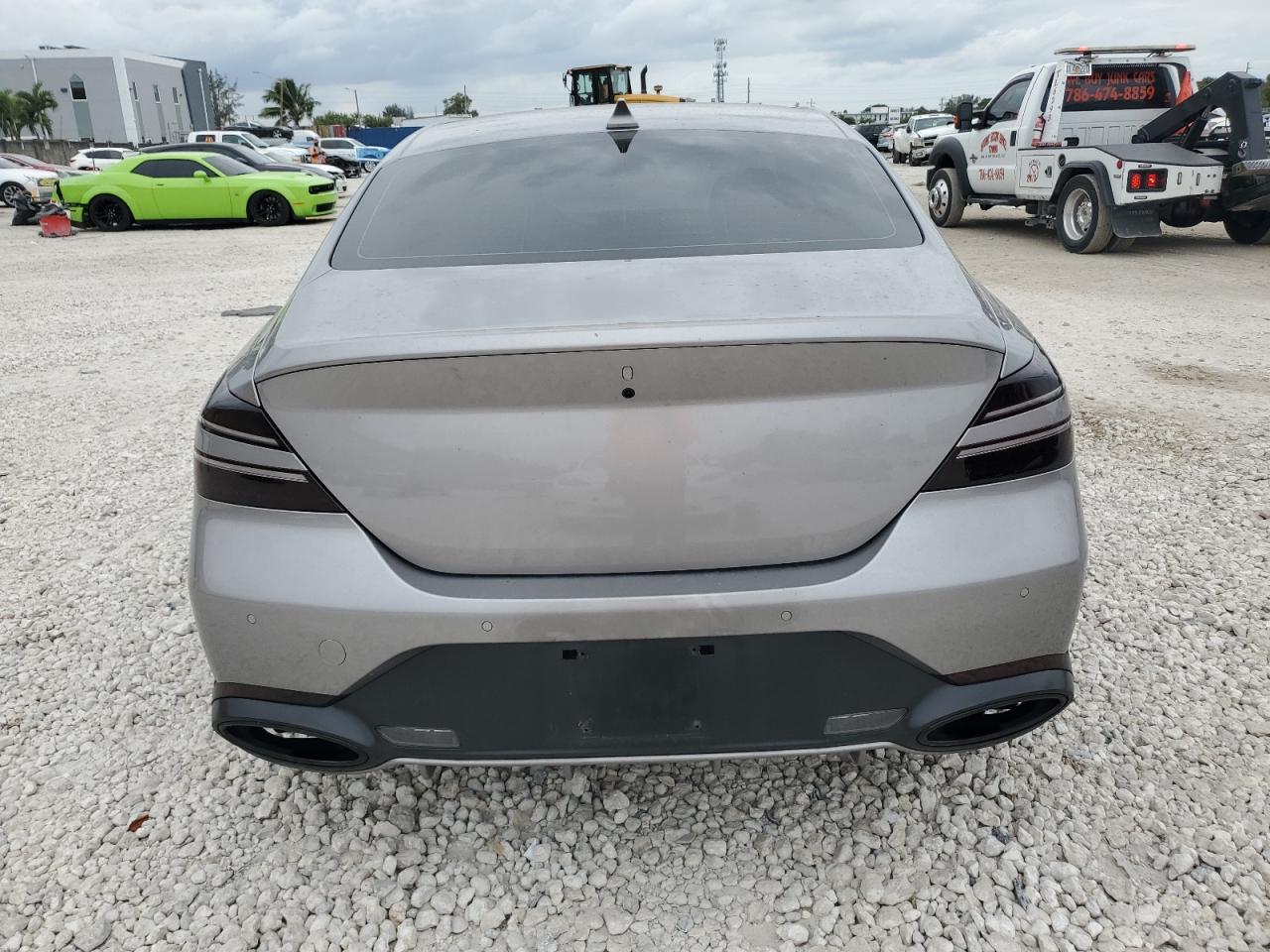 Genesis G70 Base Base Image 7