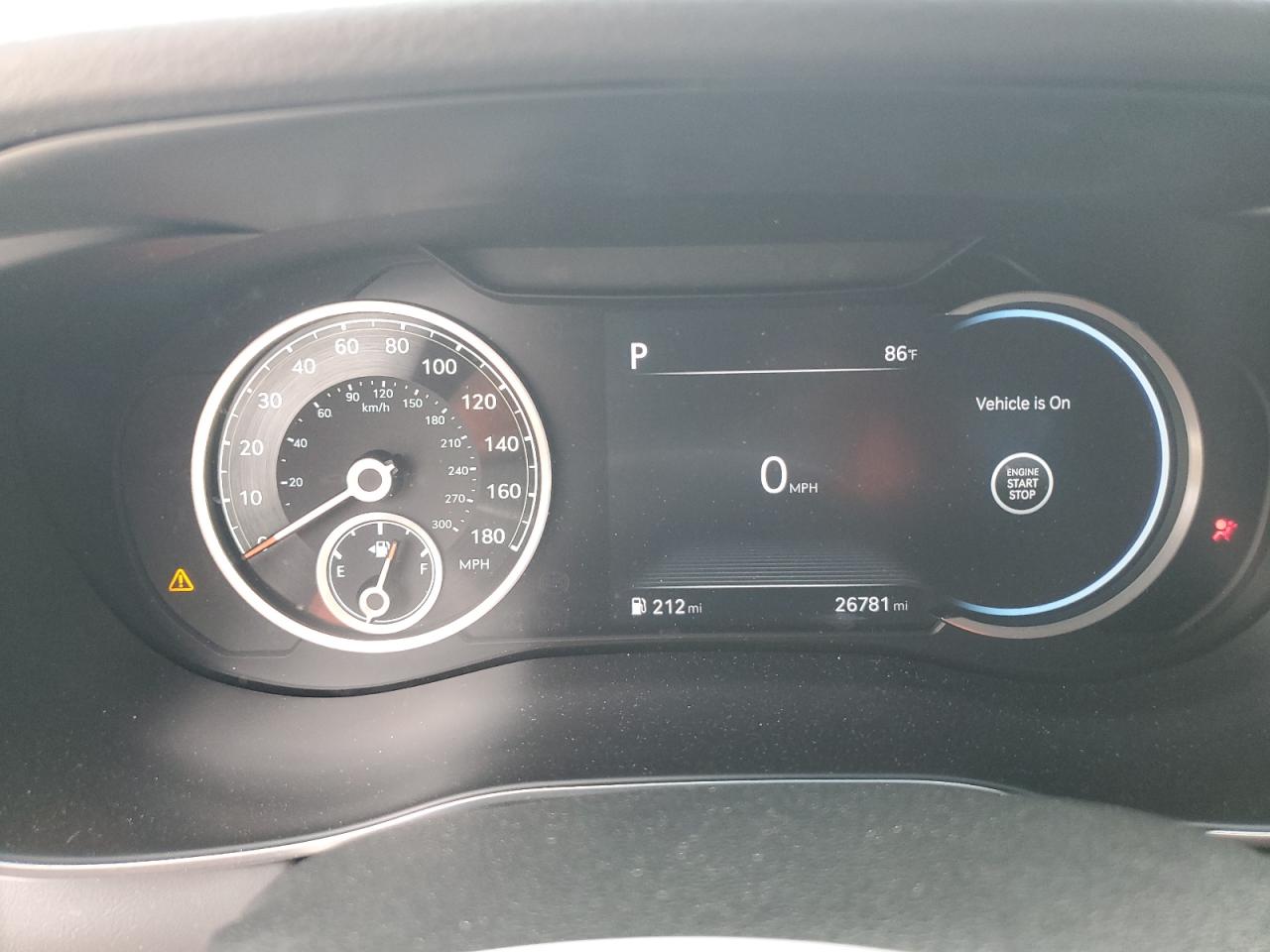 Genesis G70 Base Base Image 3