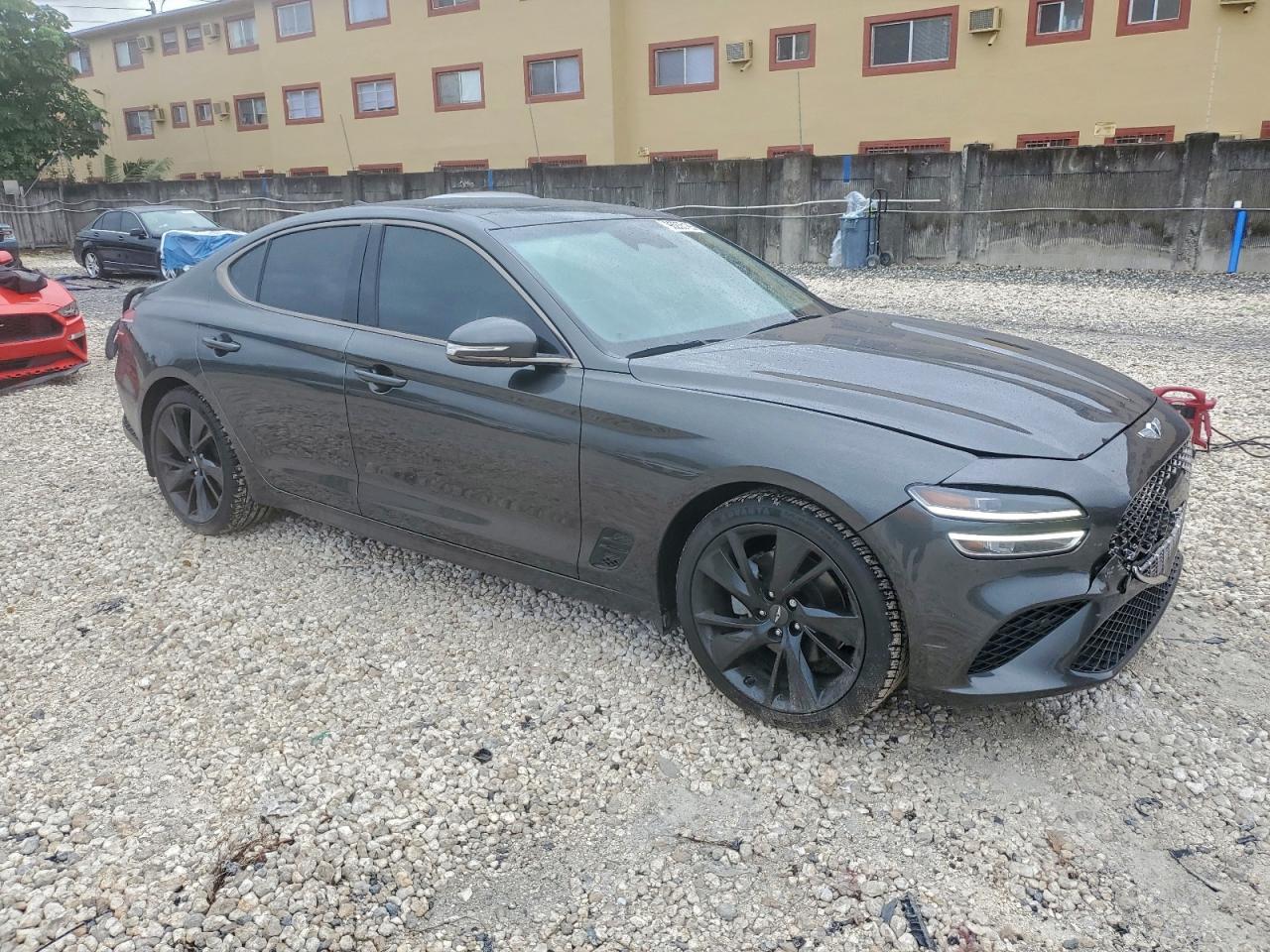 Genesis G70 Base Base Image 8
