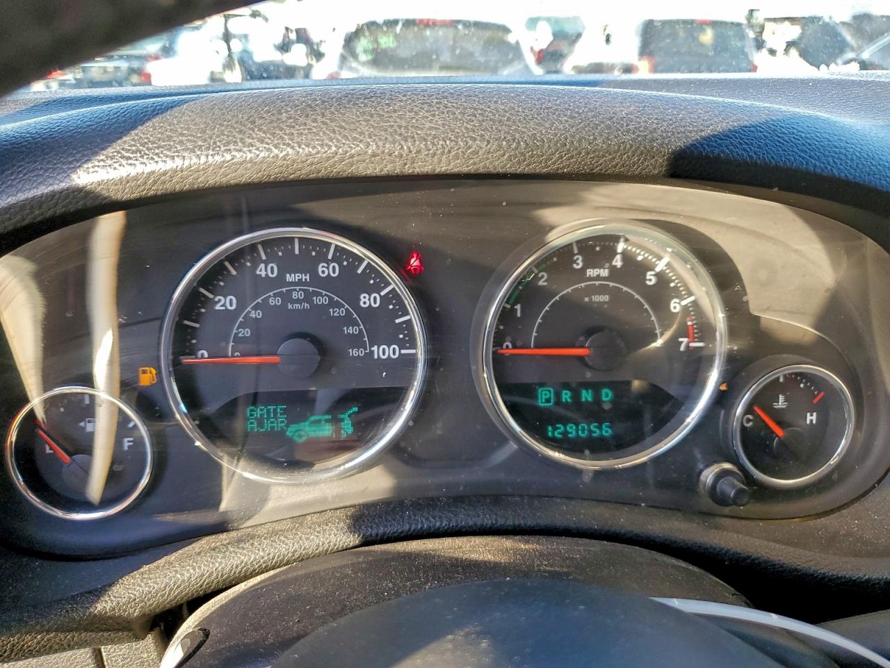 Jeep Wrangler Sahara Image 13