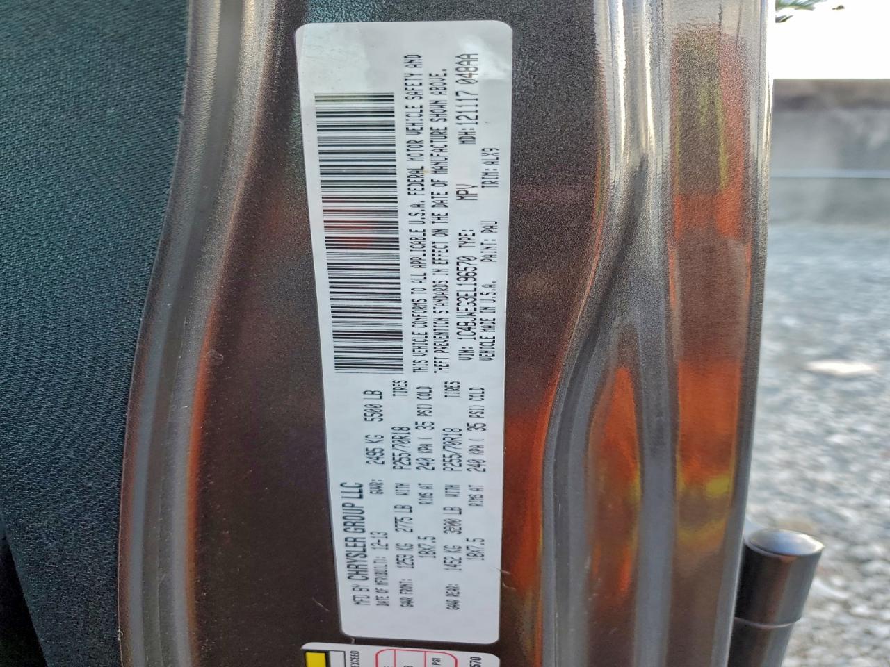 Jeep Wrangler Sahara Image 11