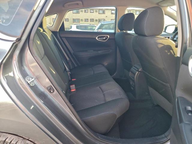 Nissan Sentra S Image 6