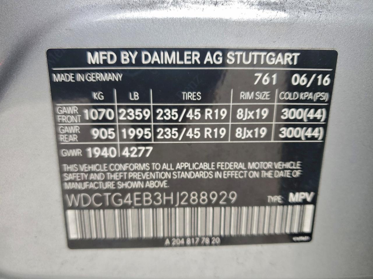 Mercedes-Benz GLA 250 Image 13