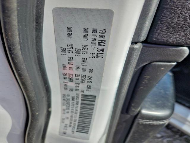 Jeep Grand Cherokee Laredo Image 9