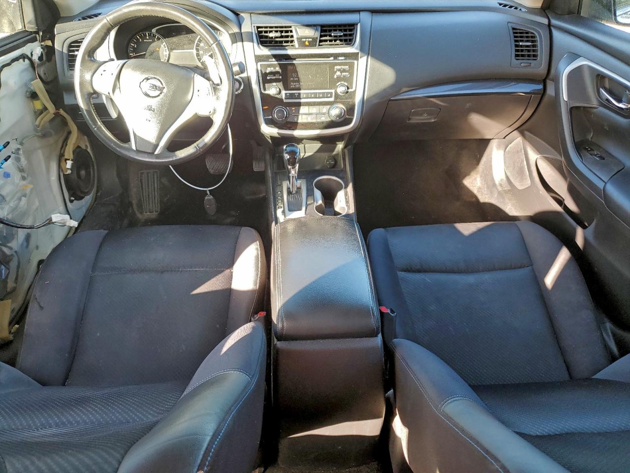 Nissan Altima 2.5 Image 5