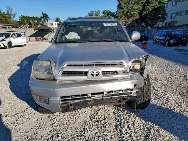 Toyota 4Runner Limited Image 5