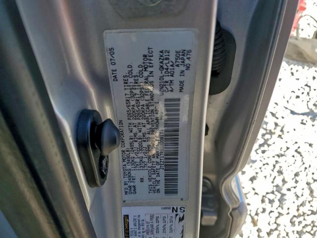 Toyota 4Runner Limited Image 12