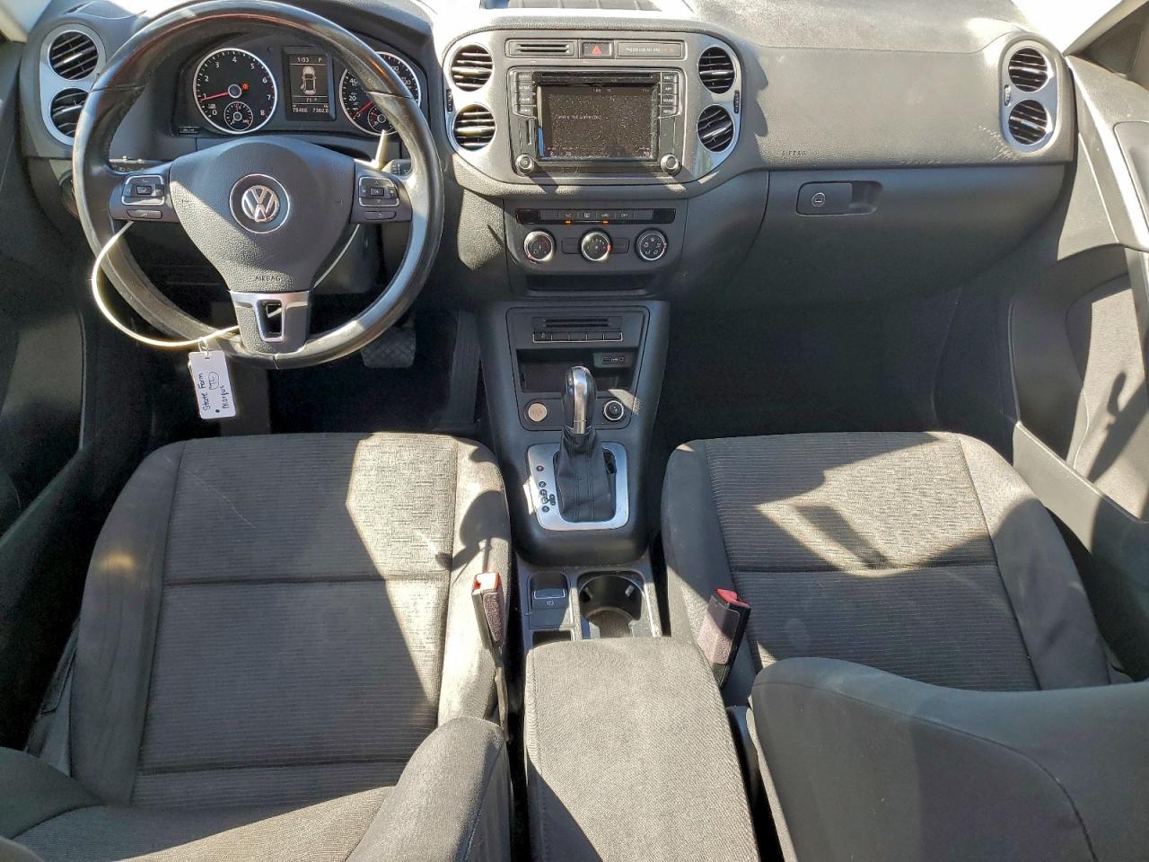 Volkswagen Tiguan S Image 7