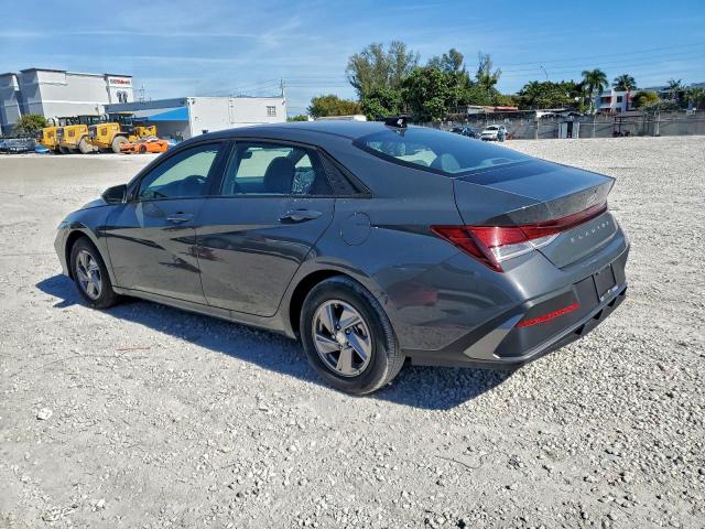 Hyundai ELANTRA Se Image 11