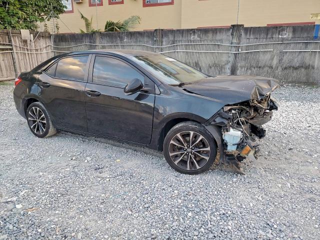 Toyota Corolla L Image 11