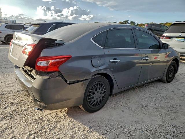 Nissan Sentra S Image 12