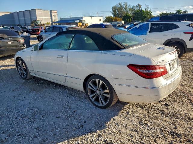 Mercedes-Benz E-Class 350 Image 3