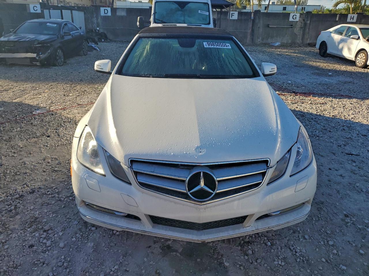 Mercedes-Benz E-Class 350 Image 8