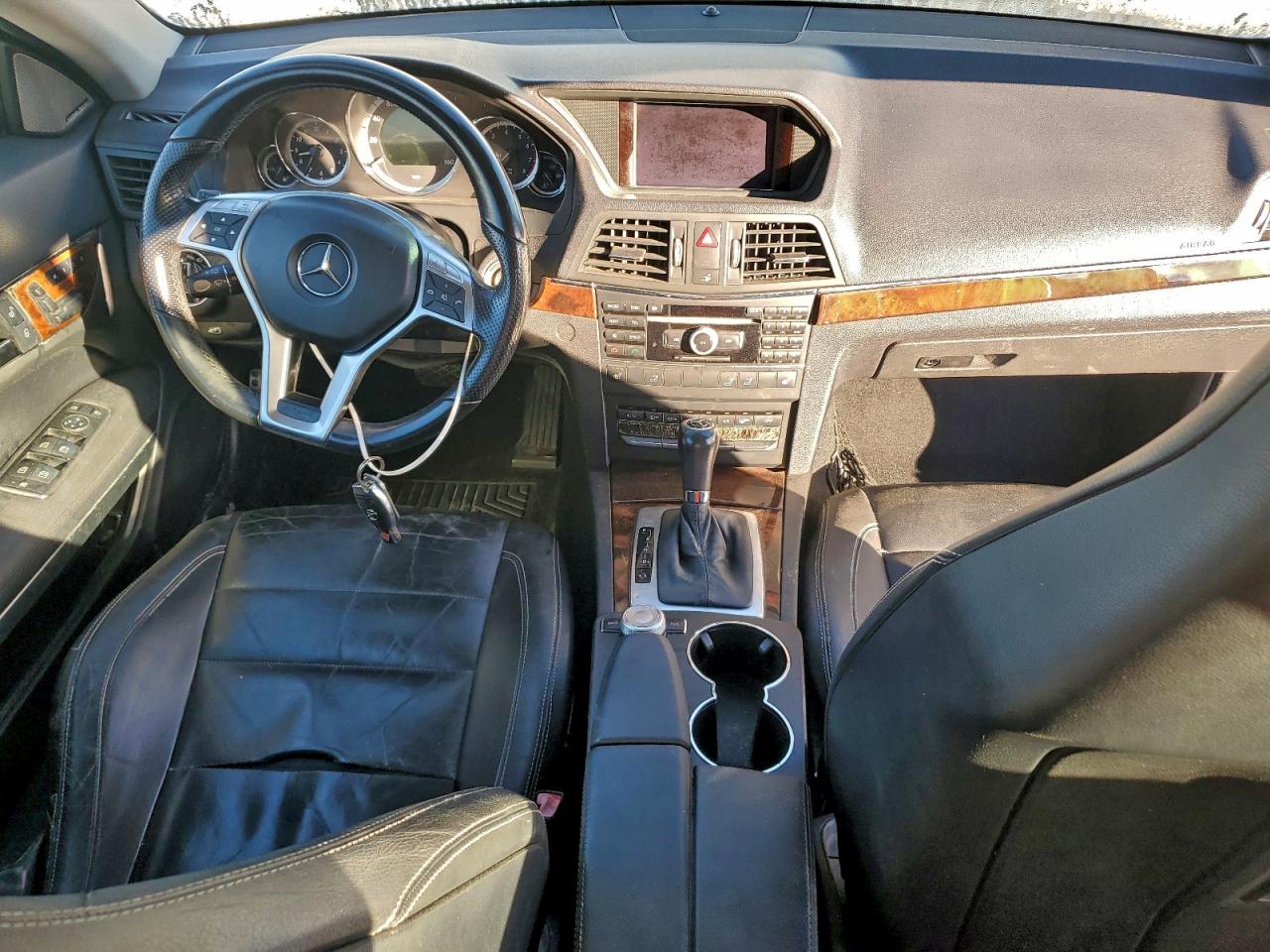 Mercedes-Benz E-Class 350 Image 5