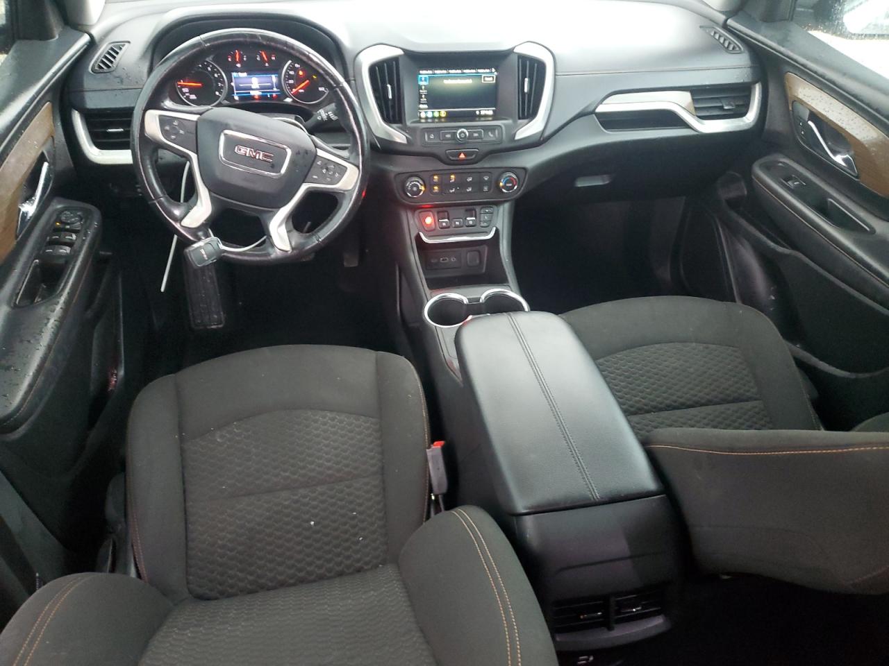 GMC Terrain Sle Image 3