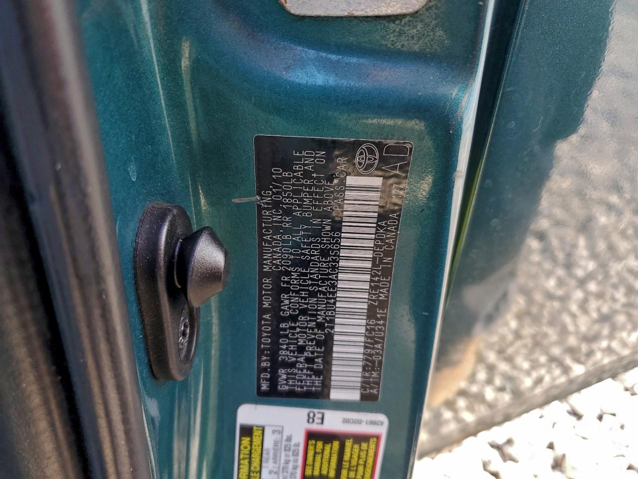 Toyota Corolla Base Image 10