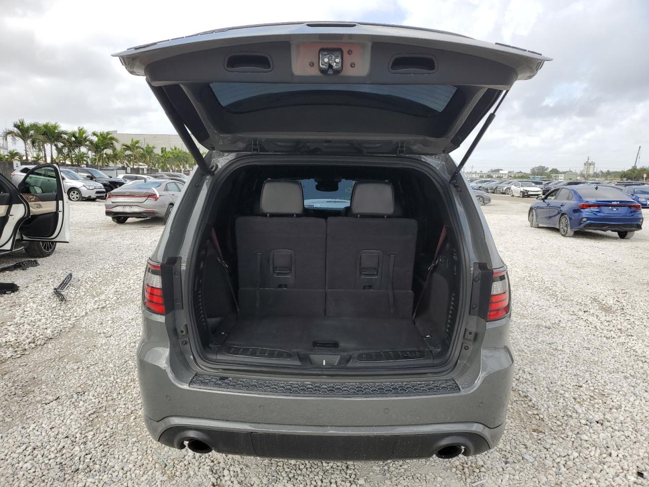 Dodge Durango Srt 392 Image 6