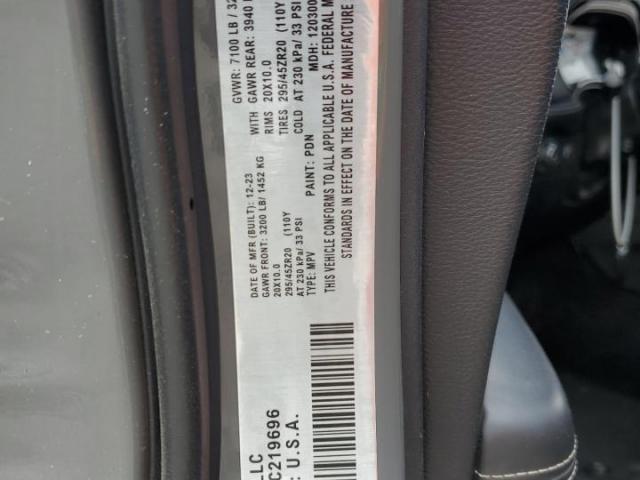 Dodge Durango Srt 392 Image 8