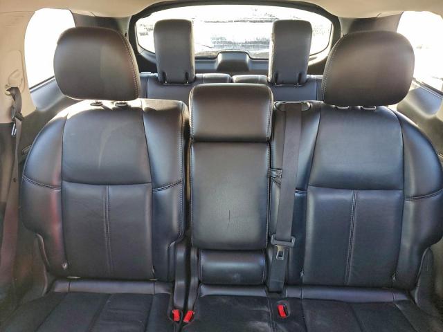 Nissan Pathfinder S Image 10