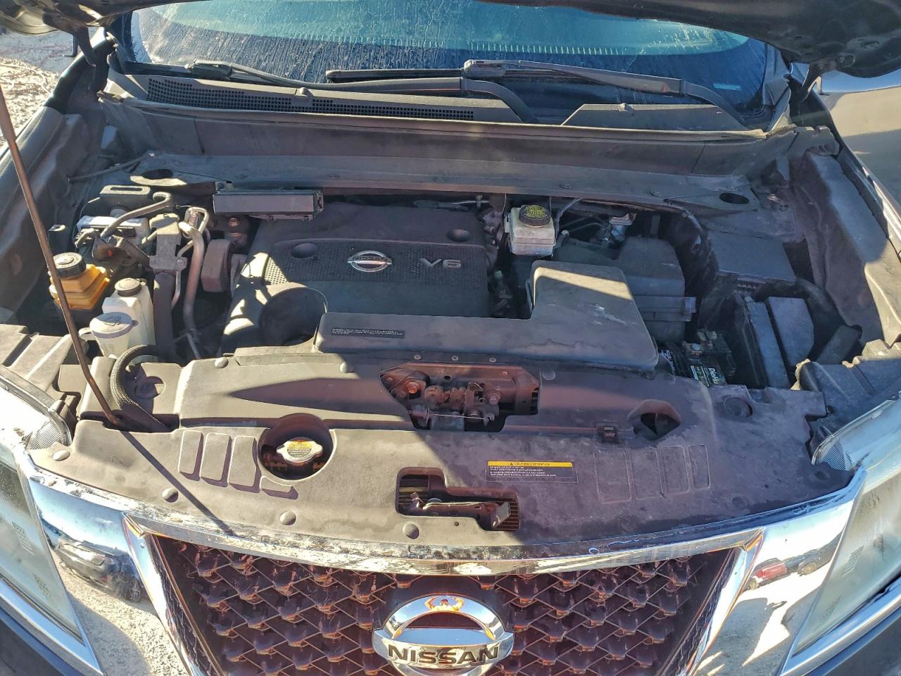 Nissan Pathfinder S Image 13