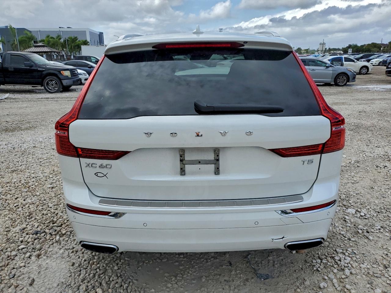 Volvo XC60 T5 Inscription Image 10