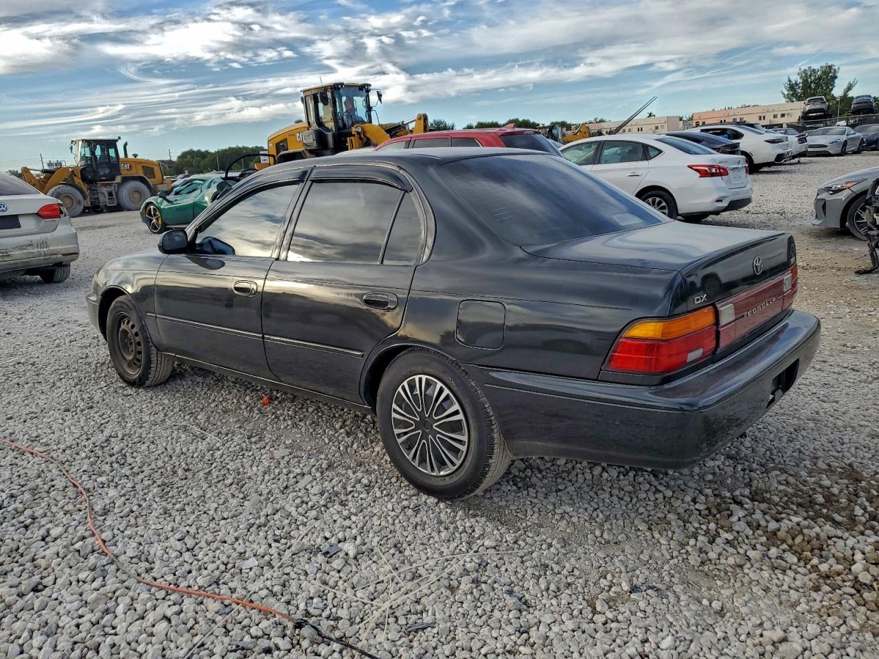 Toyota Corolla Le Image 8