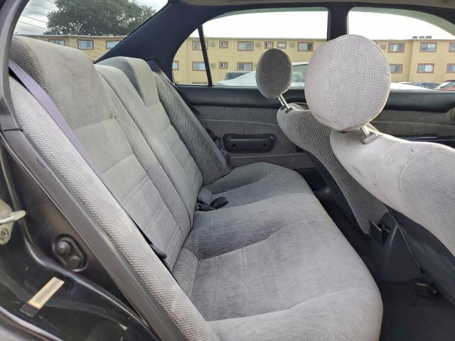 Toyota Corolla Le Image 5