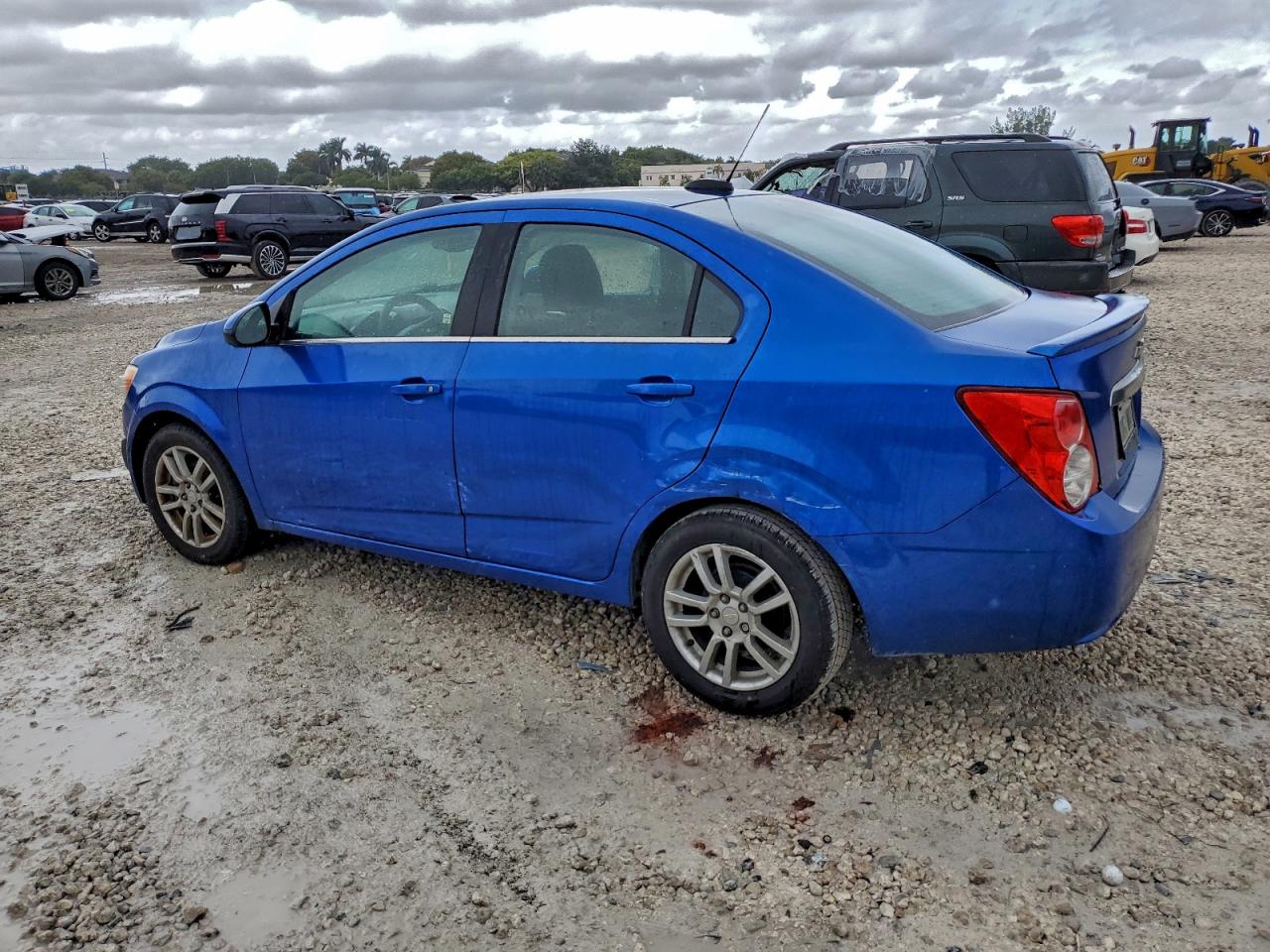 Chevrolet Sonic Lt Image 8