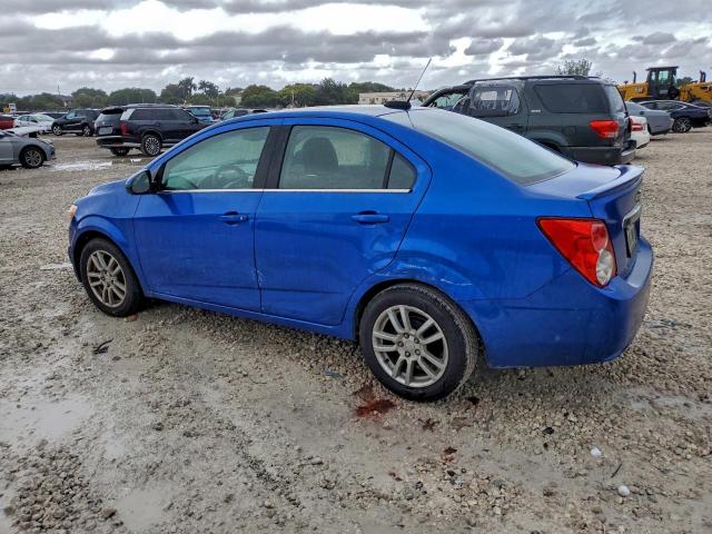 Chevrolet Sonic Lt Image 8