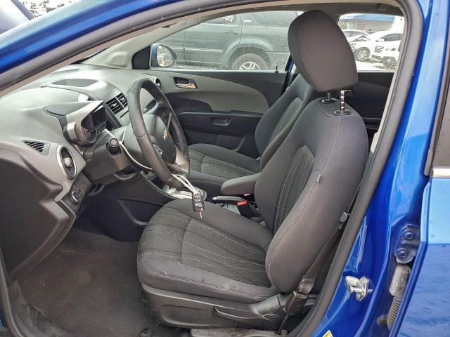 Chevrolet Sonic Lt Image 12