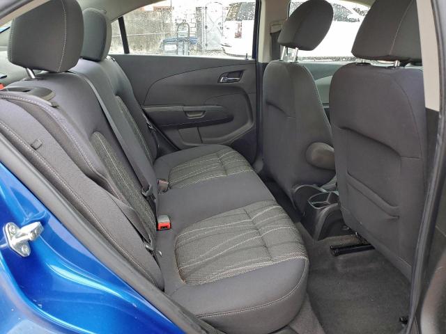 Chevrolet Sonic Lt Image 4