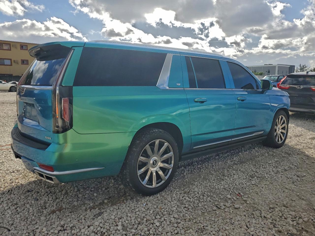 Cadillac Escalade Esv Premium Luxury Platinum Image 3