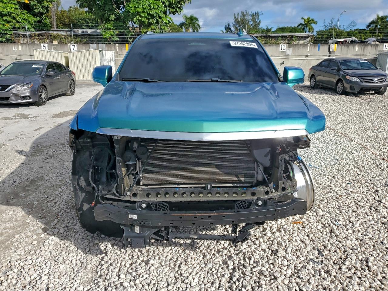 Cadillac Escalade Esv Premium Luxury Platinum Image 11