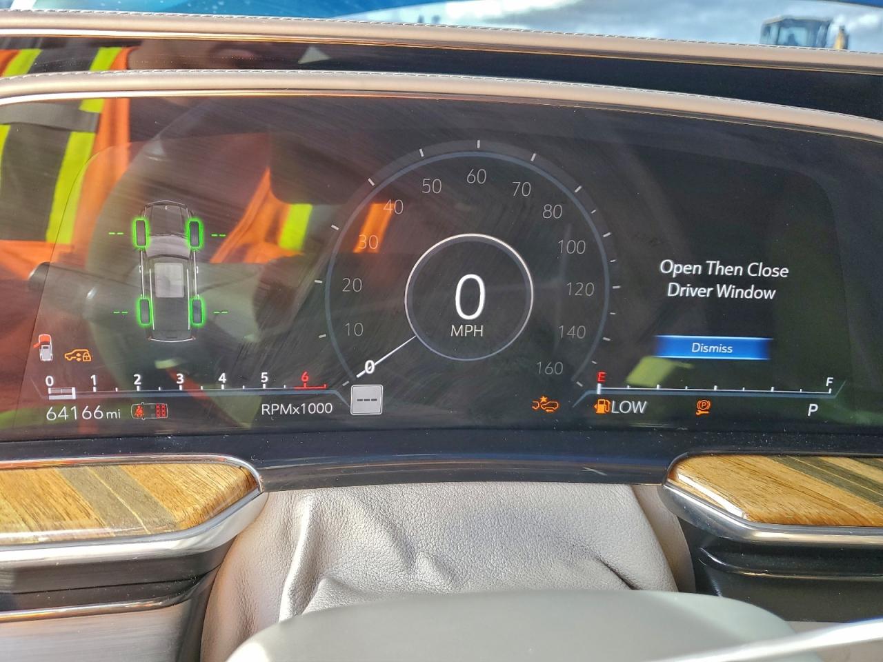 Cadillac Escalade Esv Premium Luxury Platinum Image 7