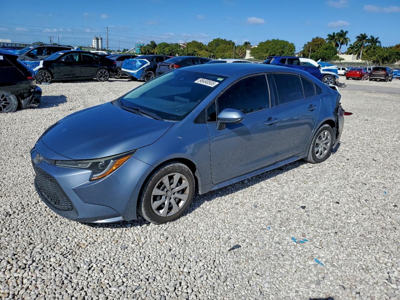 Toyota Corolla Le Image 1