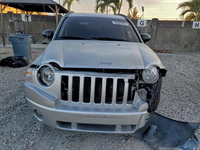 Jeep Compass Sport Image 7
