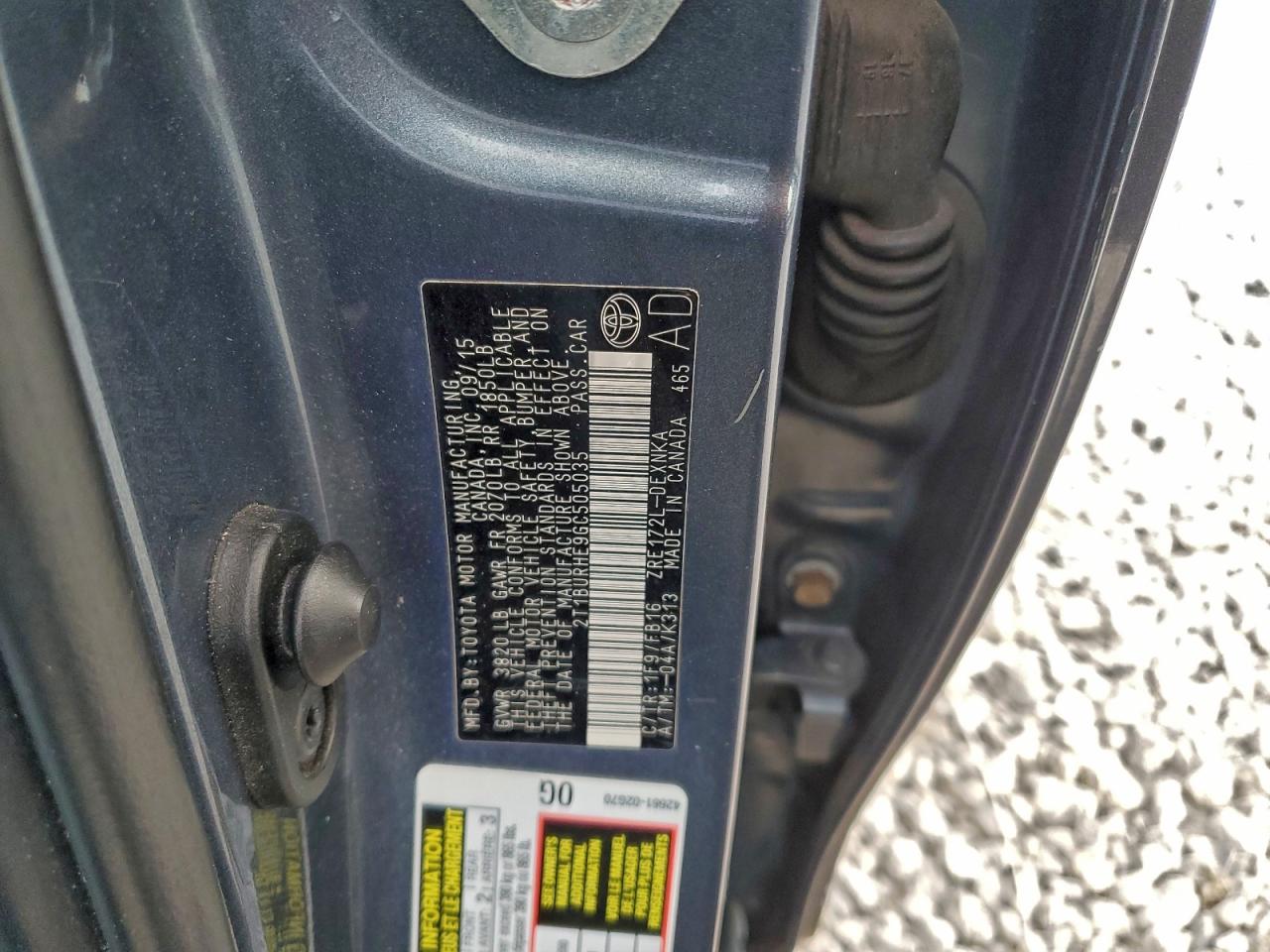 Toyota Corolla L Image 6