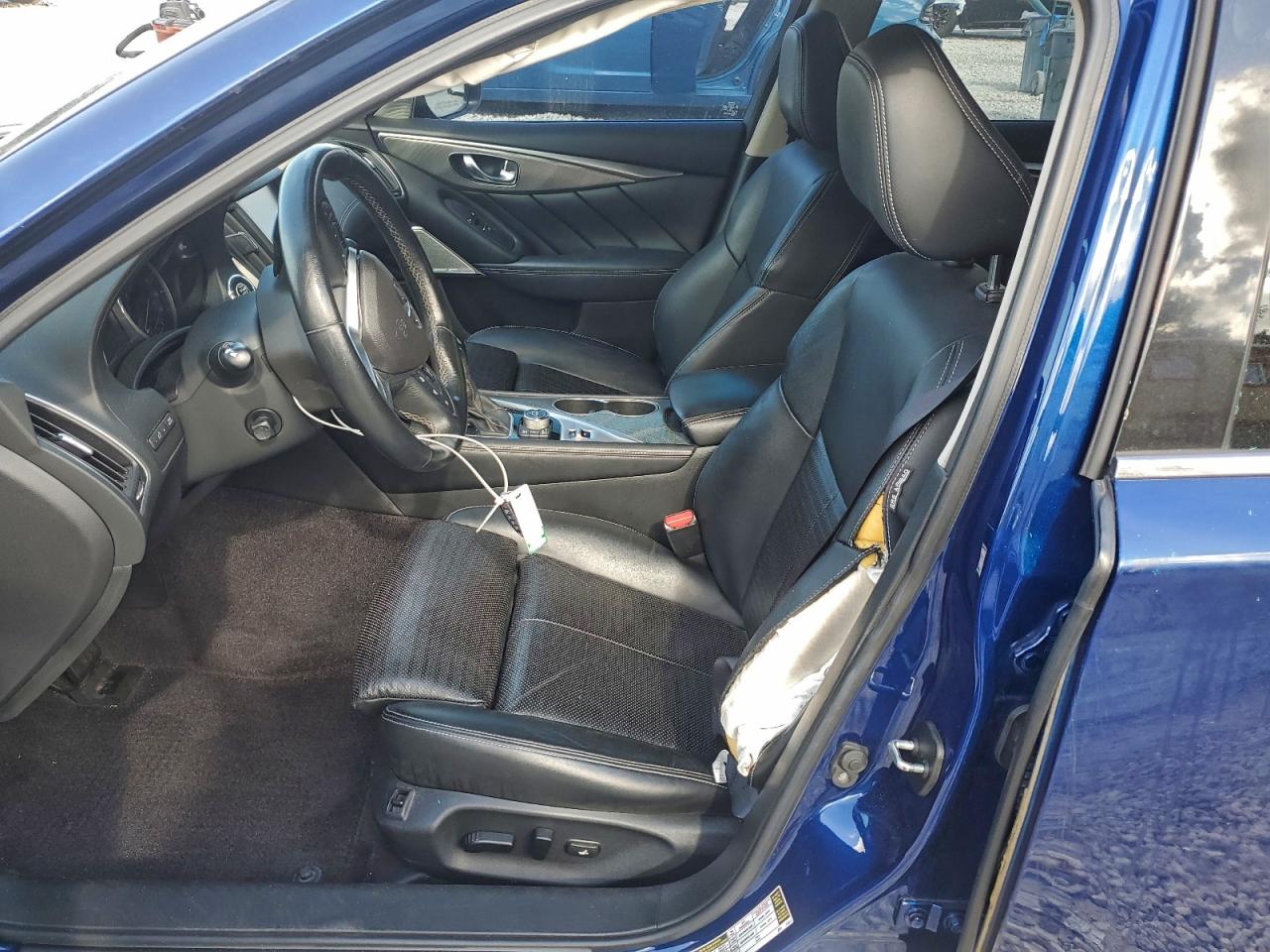 INFINITI Q50 Luxe Image 8