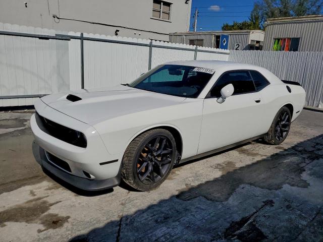Dodge Challenger Gt Image 1